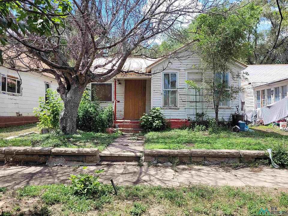 1st image of 420 N 4th St