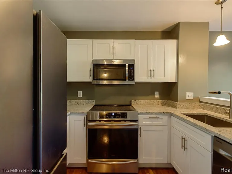 8691 Ironwood Dr — Photo 9