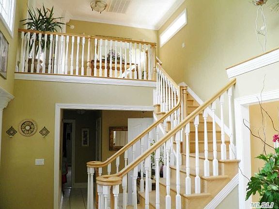 4th image of 117 Grassy Pond Dr