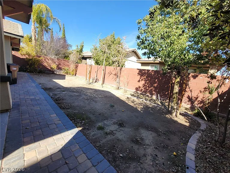 5564 Bethany Bend Dr — Photo 11