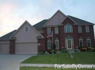 4806 Sierra St, Papillion, NE 68133