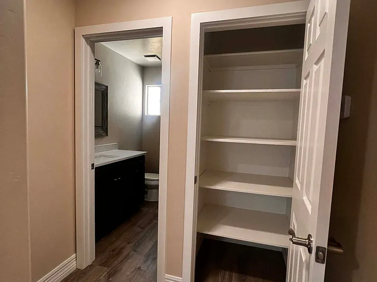 396 Riverfront Dr — Photo 129