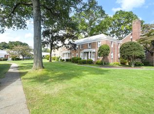2475 Summer St APT 1L, Stamford, CT 06905