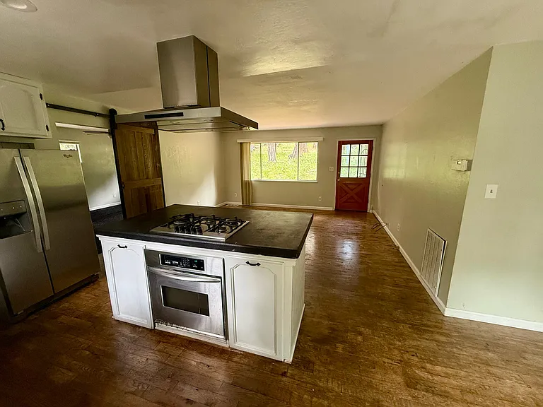 11599 Upper Pine Hill Dr — Photo 12