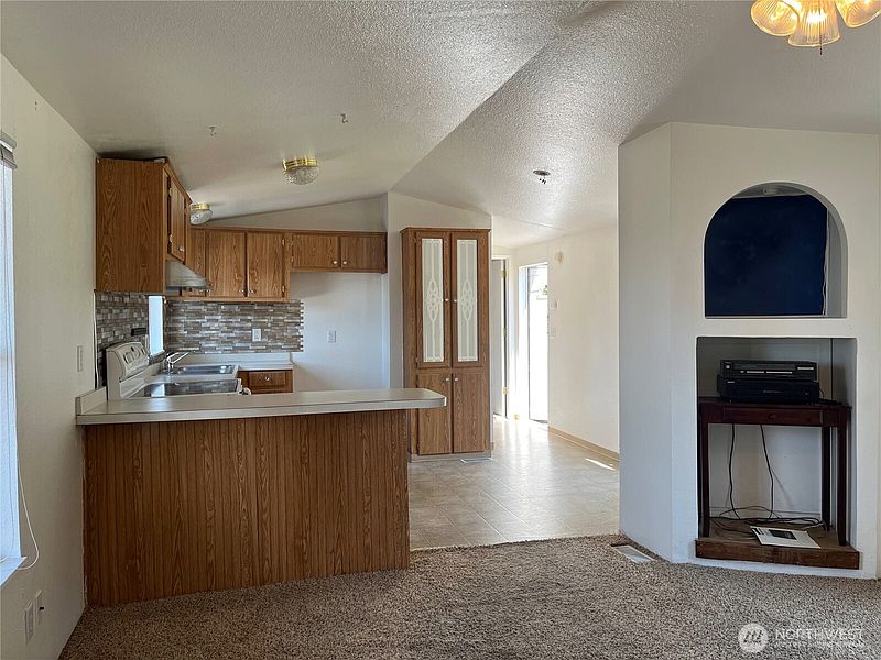 3rd image of 23811 101st Avenue E #16