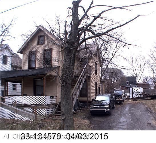 1st image of 141 Logan Ave SE