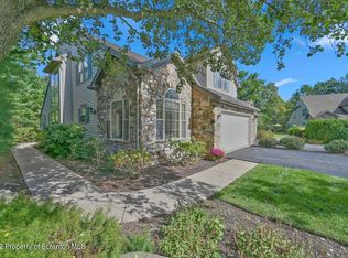 50 Hedge Row Run, Clarks Summit, PA 18411