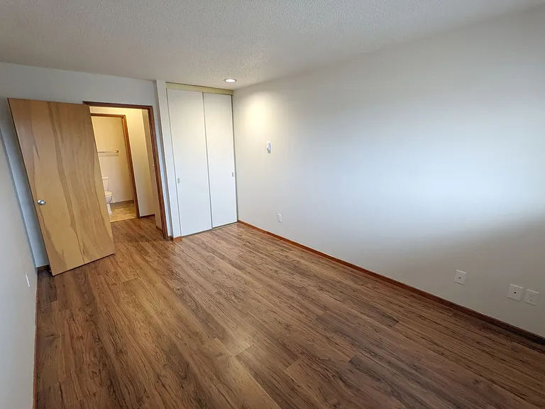 4405-4425 SE 15th Ave — Photo 43