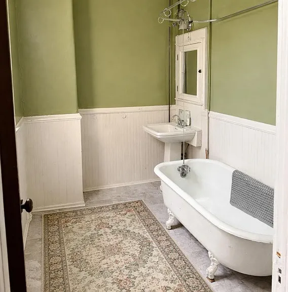1625 Beechwood Ave #4 — Photo 4