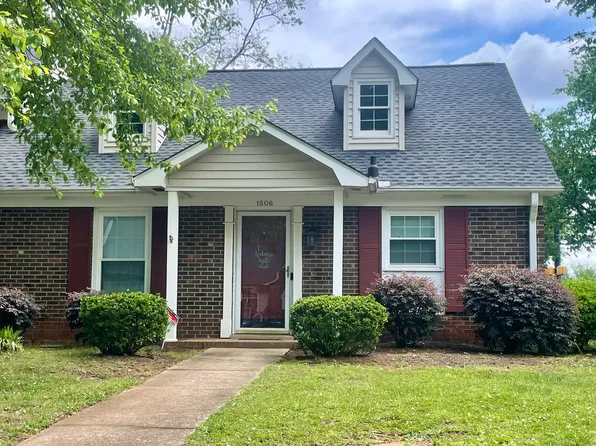 1506 Wenwood Ct, Greenville, SC 29607