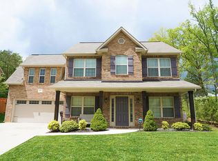 1613 Dempsey Rd, Knoxville, TN 37932