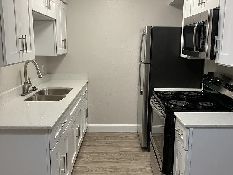 Troup Townhomes — Photo 48