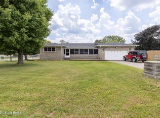 5900 Jessamine Ln, Louisville, KY 40258