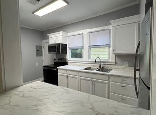 327 Livingston St #B, Jackson, MS 39202