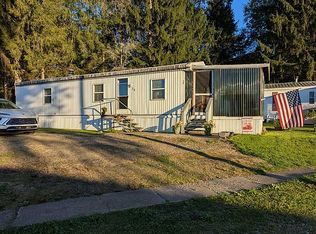 15 State Line Rd, Eldred, PA 16731
