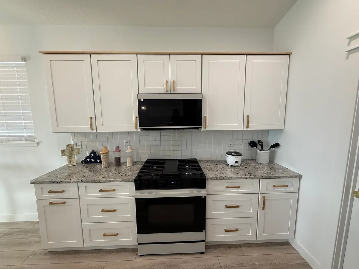 Building Photo - 2421 Harrier Dr