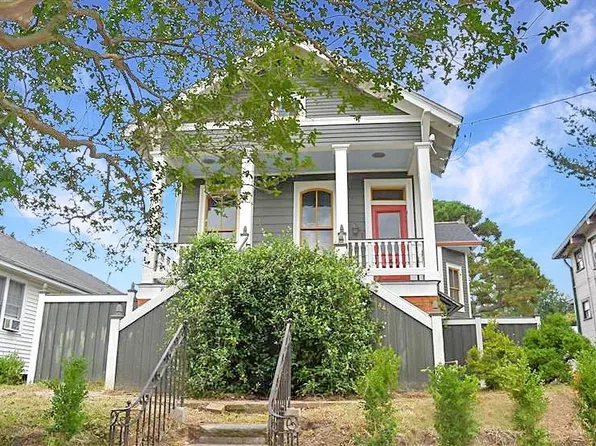4445 Demontluzin St, New Orleans, LA 70122