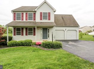 3908 Lyn Cir, York, PA 17315