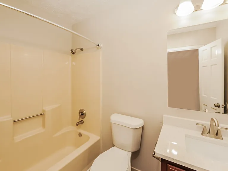 3325 Shady Cove Rd — Photo 12