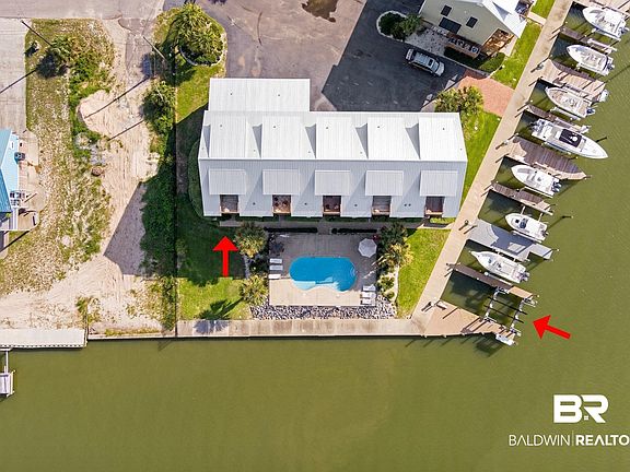 5th image of 900 Delchamps Ave