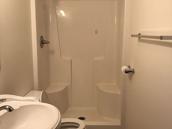 4th image of 2114 Wilkinson Ave APT 01
