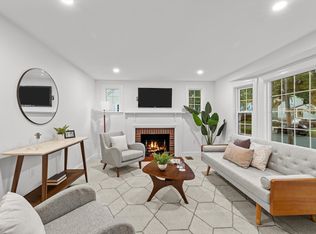 28 Sycamore Rd, Melrose, MA 02176