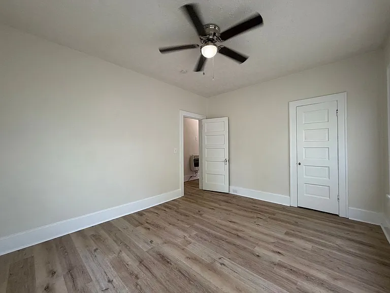 918 Darlington Way SW — Photo 11