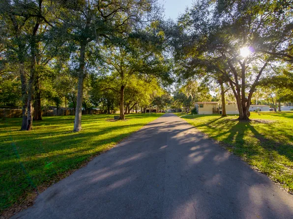 Shady Road Villas