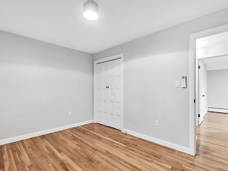 31 Park Cir — Photo 13
