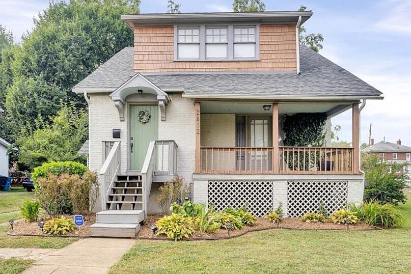 1st image of 2812 Burton Ave NW