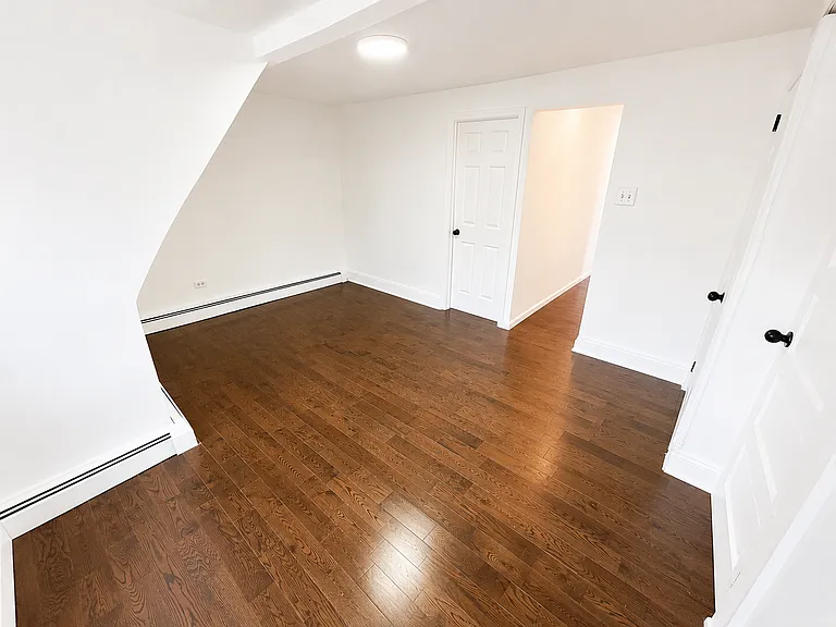 288 Weequahic Ave #3 — Photo 12