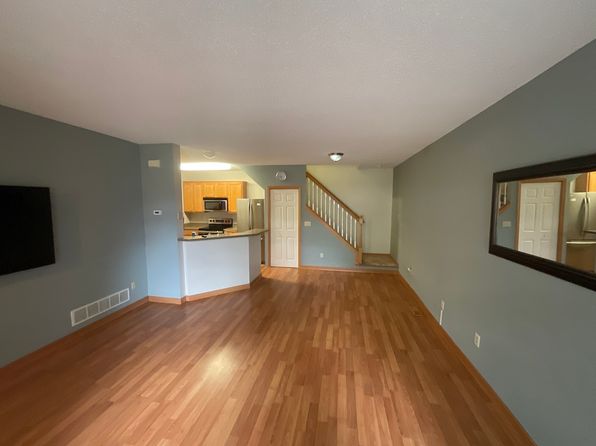 1891 Bluestem Ln