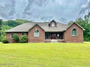 412 Page School Rd, Pineville, KY 40977