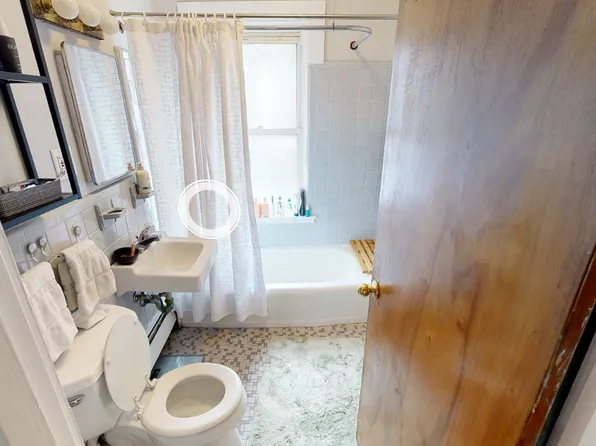 220 Banks St #U1, Cambridge, MA 02138