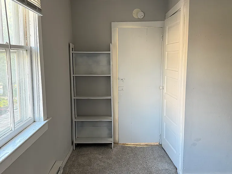 41 Dehart St #2 — Photo 20