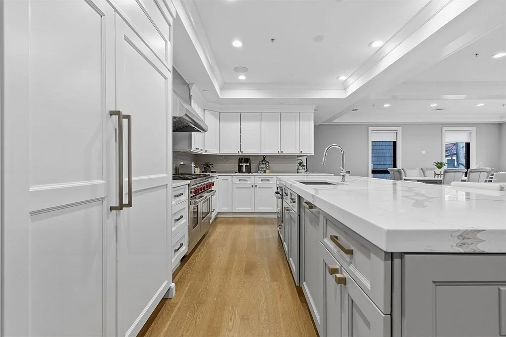 1 bed, 1.5 bath, $3,000 — Photo 2