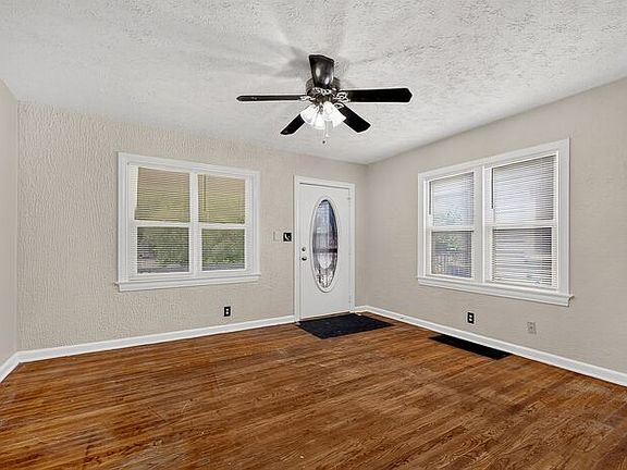 3rd image of 39 N Catherwood Ave
