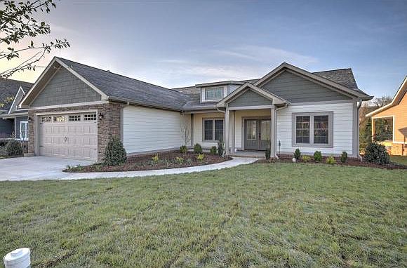 1st image of 226 Riverwatch Cir
