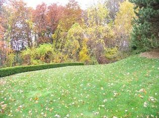 3 Devine Ln, Southborough, MA 01772