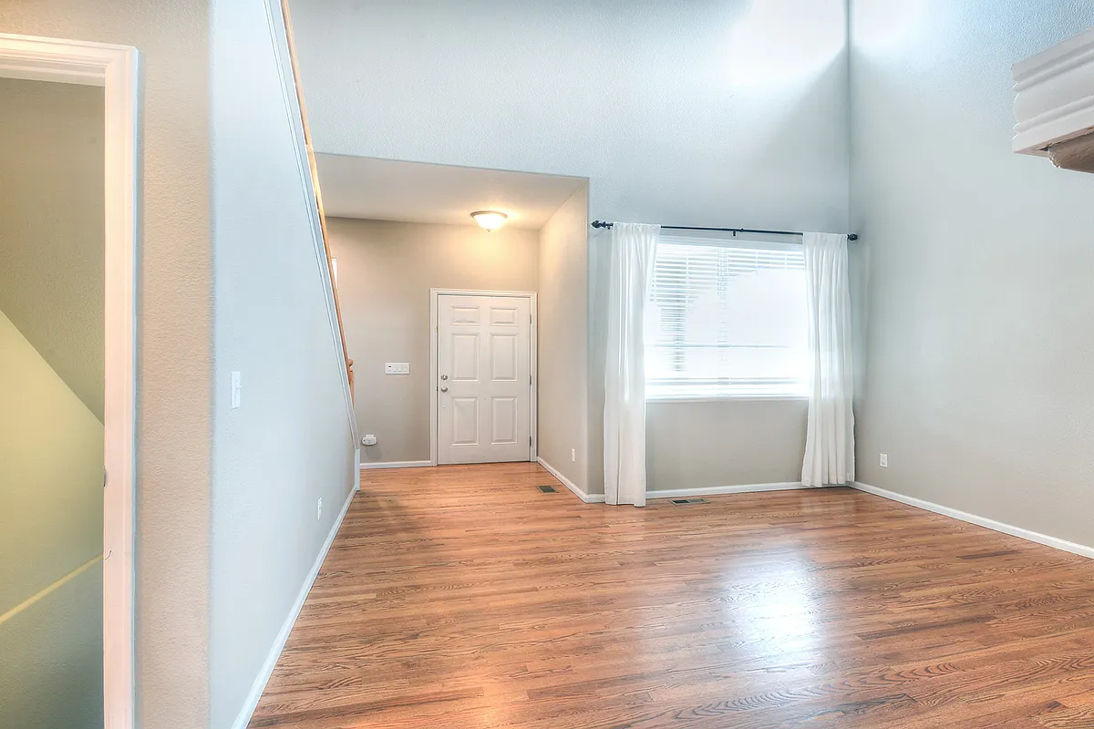Building Photo - 9702 Beryl Dr