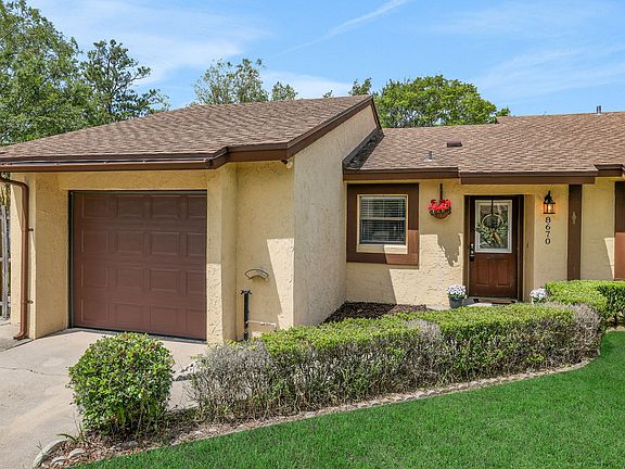 3rd image of 8670 Purslane Pl