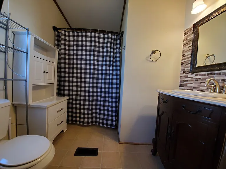 4043 Nashville Dr — Photo 10
