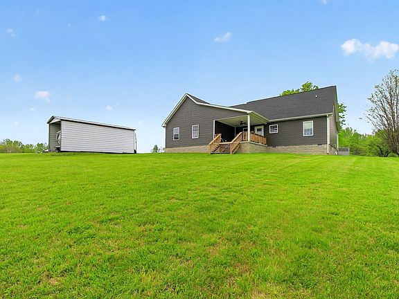 2nd image of 1885 Oak Grove Rd