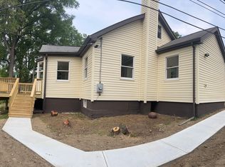 6-10 Clark Dr, Fishkill, NY 12524