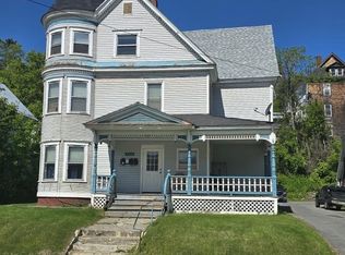 663 Railroad St, St Johnsbury, VT 05819