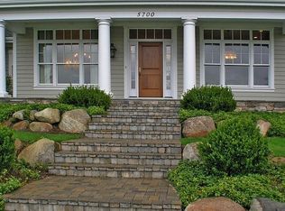 5700 Treebrook Dr NE, Ada, MI 49301