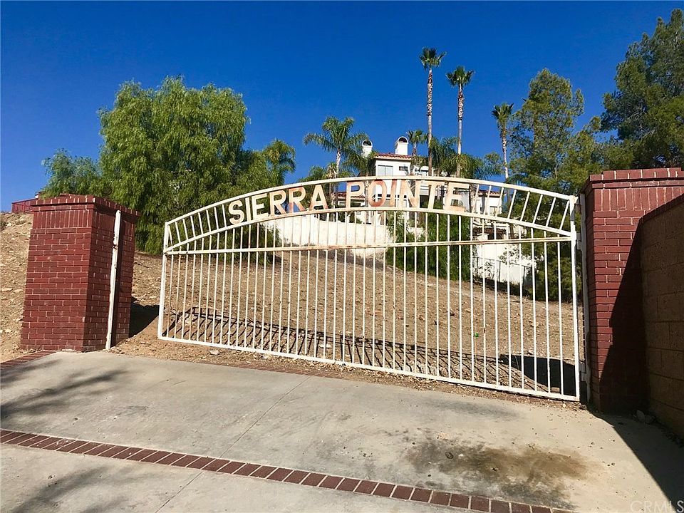 1st image of 22930 Sierra Trl