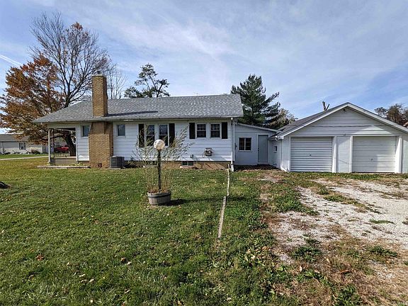 5th image of 4080 E Highland Ave