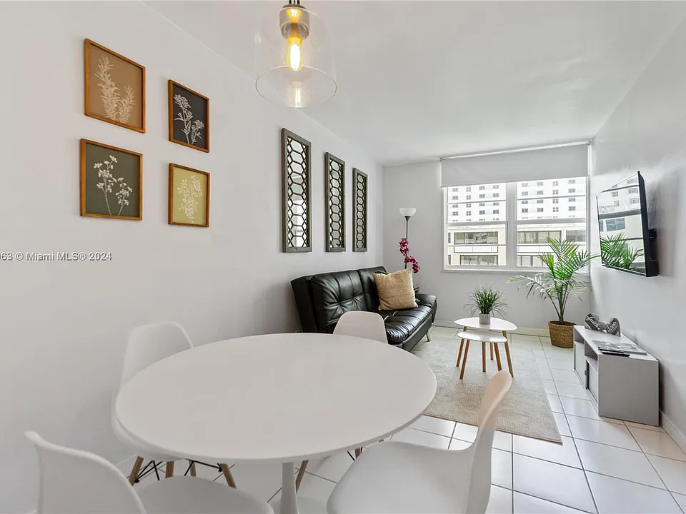 100 Lincoln Rd #924