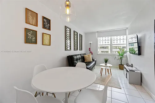 100 Lincoln Rd #924 Photo 1